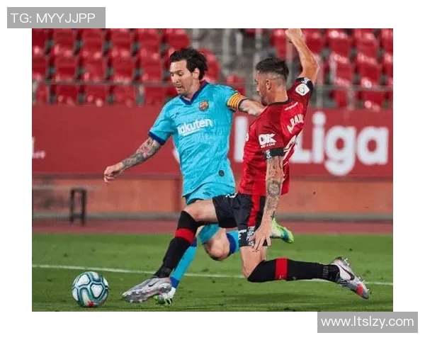 实况足球2013键盘操作技巧详解助你轻松掌控比赛节奏与技巧